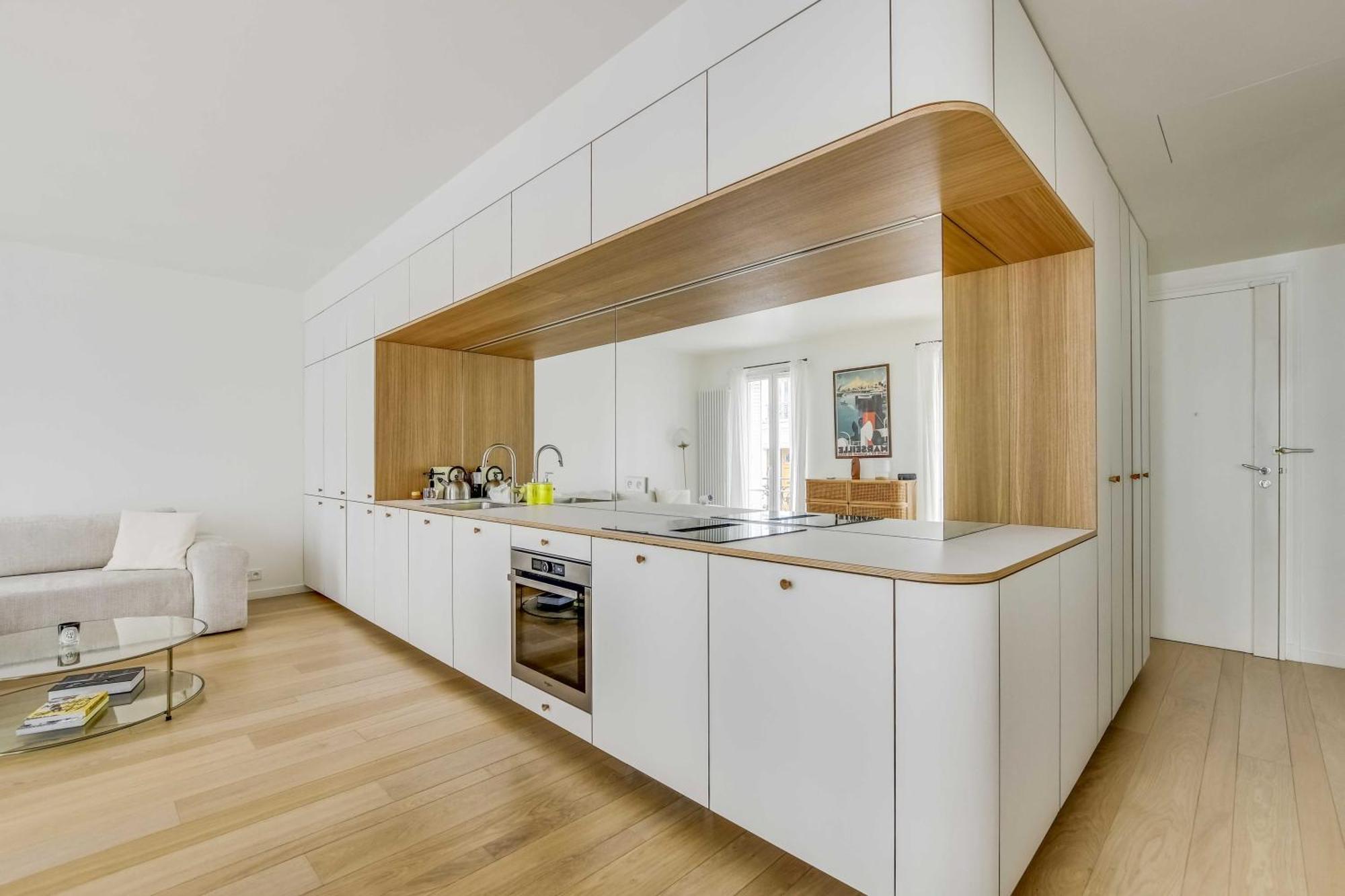 Beautiful - 1br- 2p - Sacre-coeur Apartment *